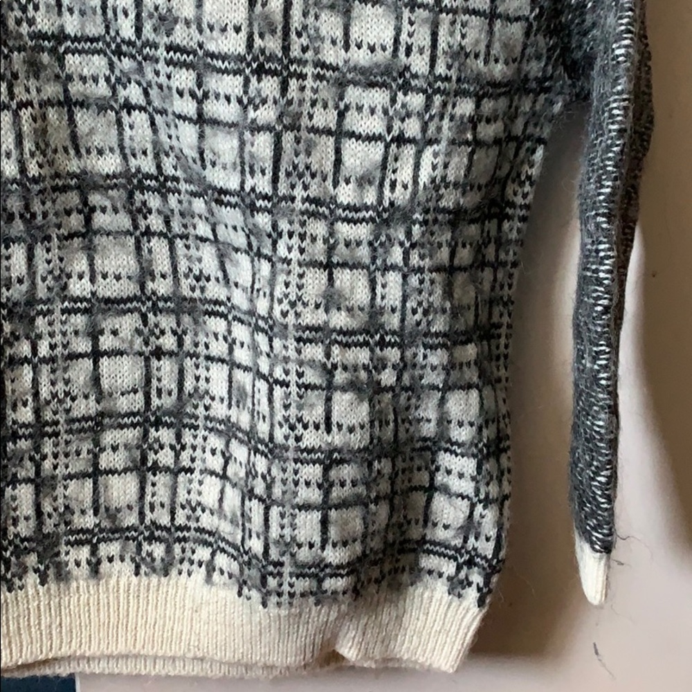 Loft sweater - Picture 4 of 4